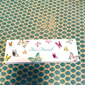 Tood faced femme Eyeshadow palette